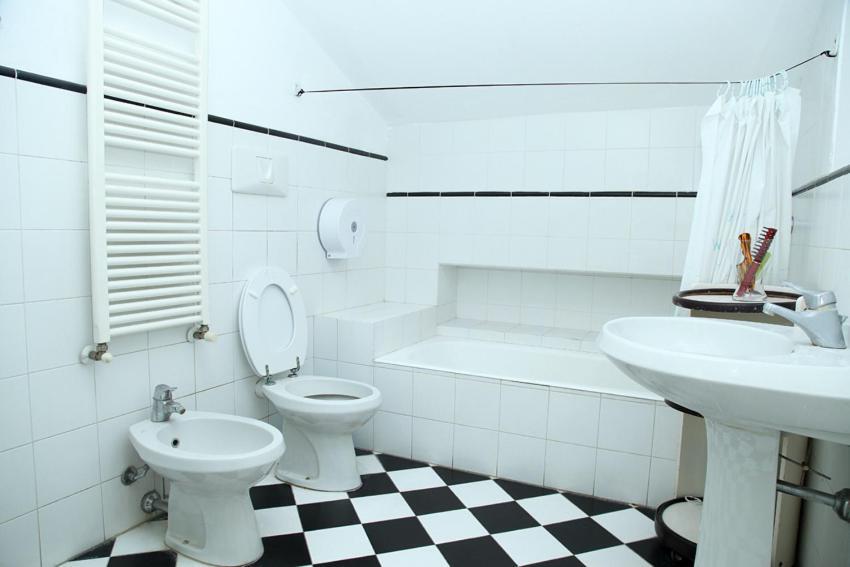 Lovely House Otel Milano Dış mekan fotoğraf